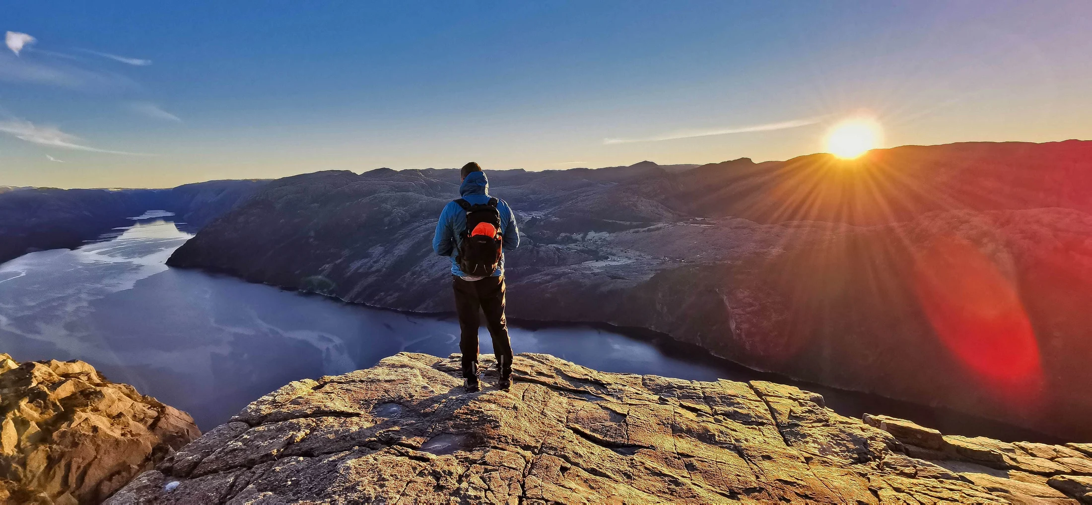 Low light on the Preikestolen trail