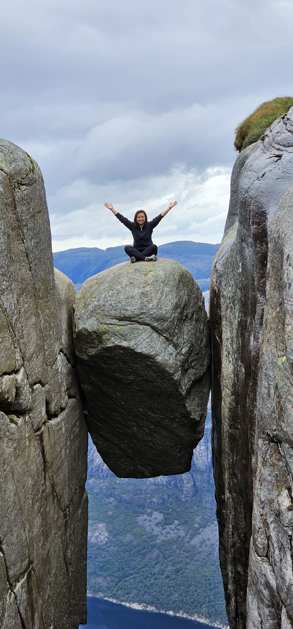 Kjeragbolten above Lysefjord