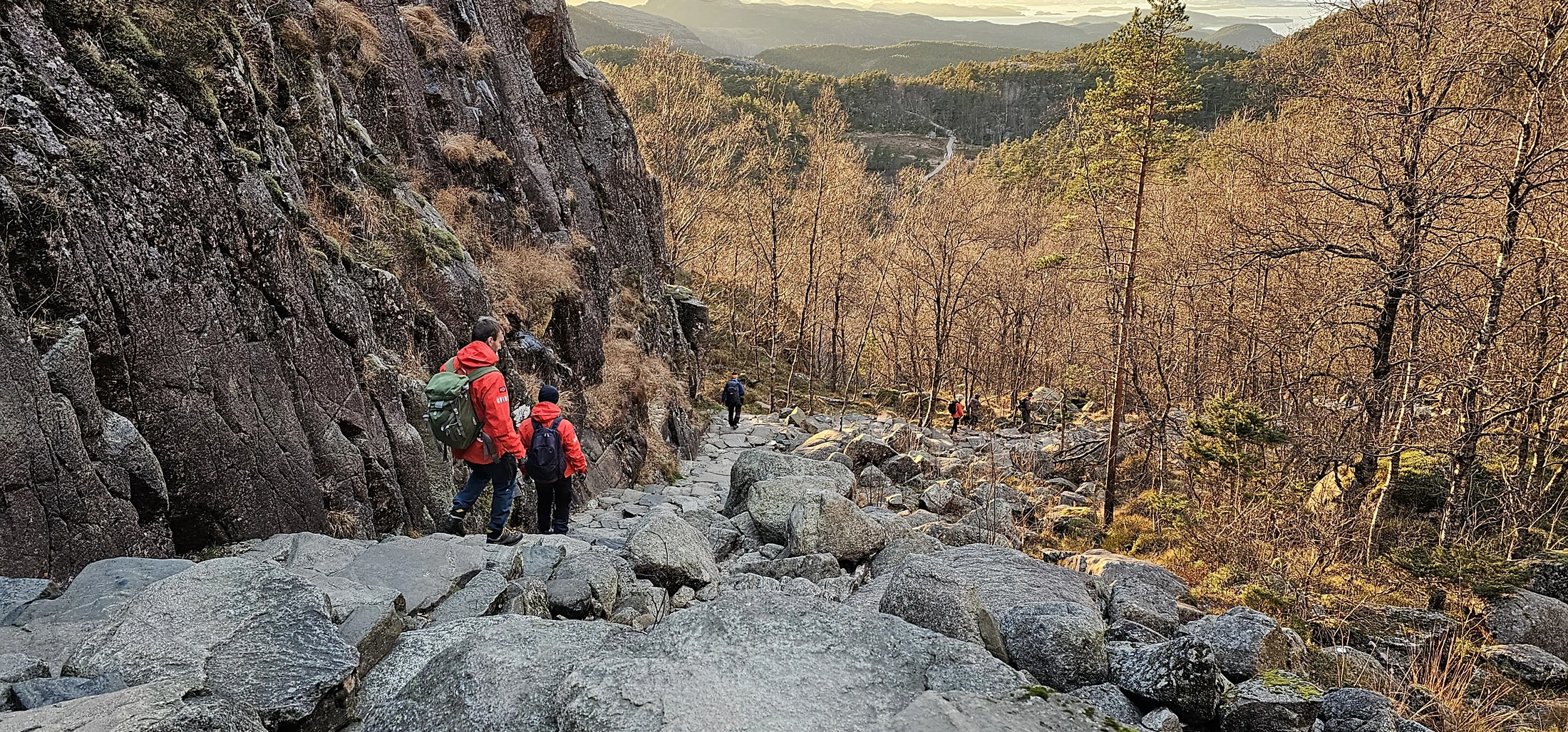 Guided corporate hike in the Stavanger region
